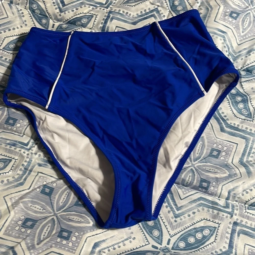 NWOT royal blue swim bottoms